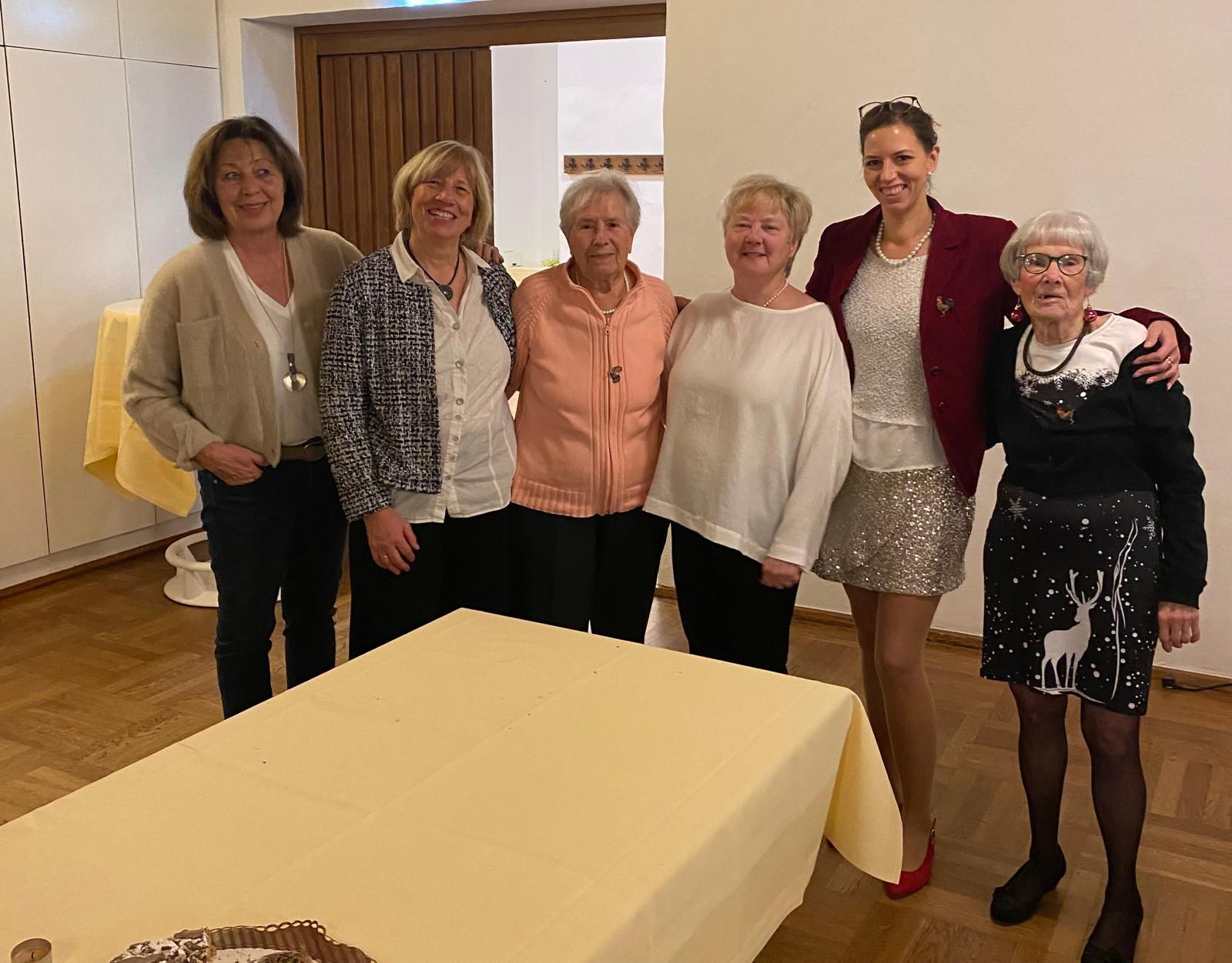 Gruppenfoto Seniorenteam Kloster Langwaden